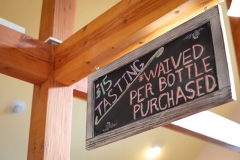 obelisco-tasting-room-hanging-sign